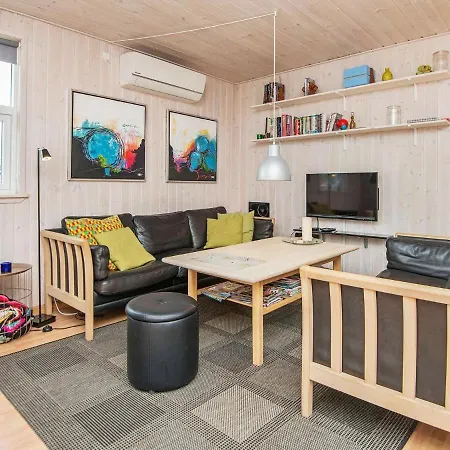בית נופש Modern Holiday In Fredericia With Sauna בורקופ