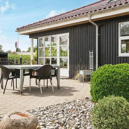 Modern Holiday In Fredericia With Sauna בית נופש בורקופ