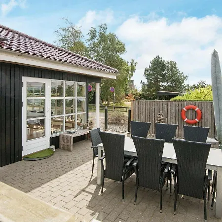 Modern Holiday In Fredericia With Sauna בית נופש בורקופ
